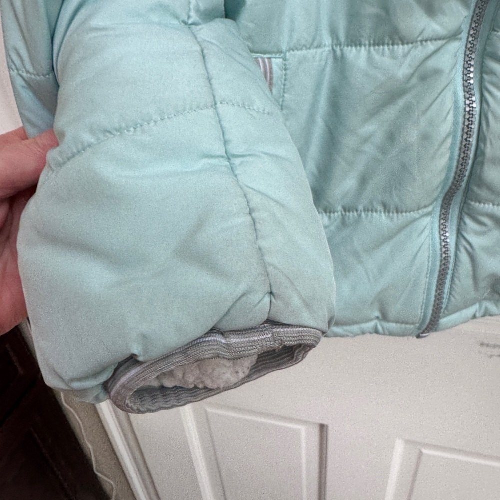 Gerry Girls Size 6 Blue and Gray Kids Puffer Winter Warm Jacket - Picture 4 of 13